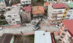 İlkadım Belediyesi’nden Güvenlik İçin Kararlı Yıkım Hamlesi