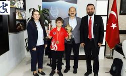 Avrupa üçüncüsü Demirkan, İl Müdürü Dereci’yi ziyaret etti