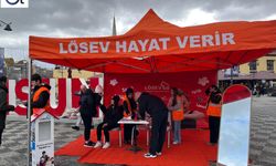 LÖSEV, 8 Mart’ta Kadınların Sağlık Mücadelesine Dikkat Çekti