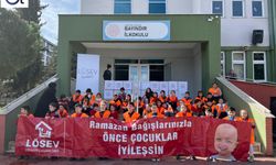 LÖSEV’den Samsun’da Ramazan Dayanışması: Minik Eller “Koli Koli Mutluluk” Hazırladı