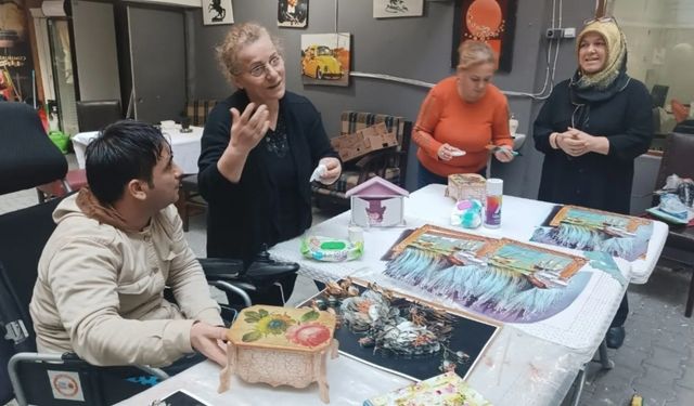 Engelsiz Kültür ve Sanat Evi’nde Yaratıcılık Zamanı! Kurs Kayıtları Devam Ediyor