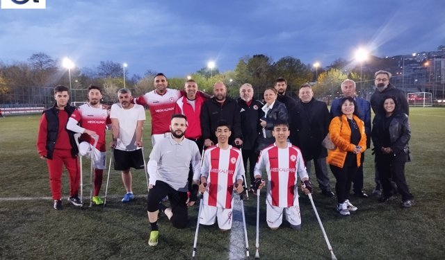 İlhan Elmalı ve Sporculara Anlamlı Ziyaret