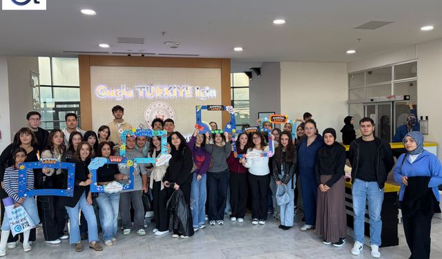 Gençler İyiliği Çerçeveledi, Lösemili Çocuklara Umut Oldu