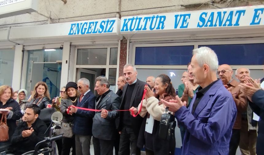 Engelsiz Kültür ve Sanat Evi Derneği Işıklarını Yaktı!