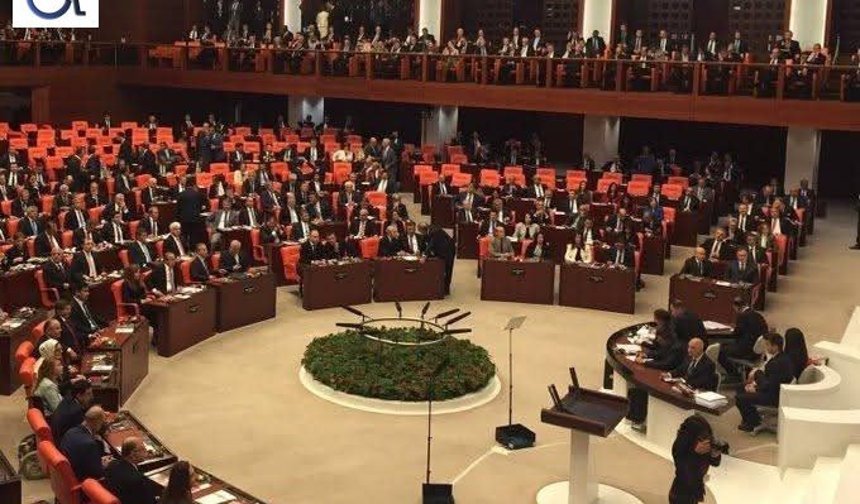 Eşitlik Raflarda Değil, Sokakta Yazılıyor