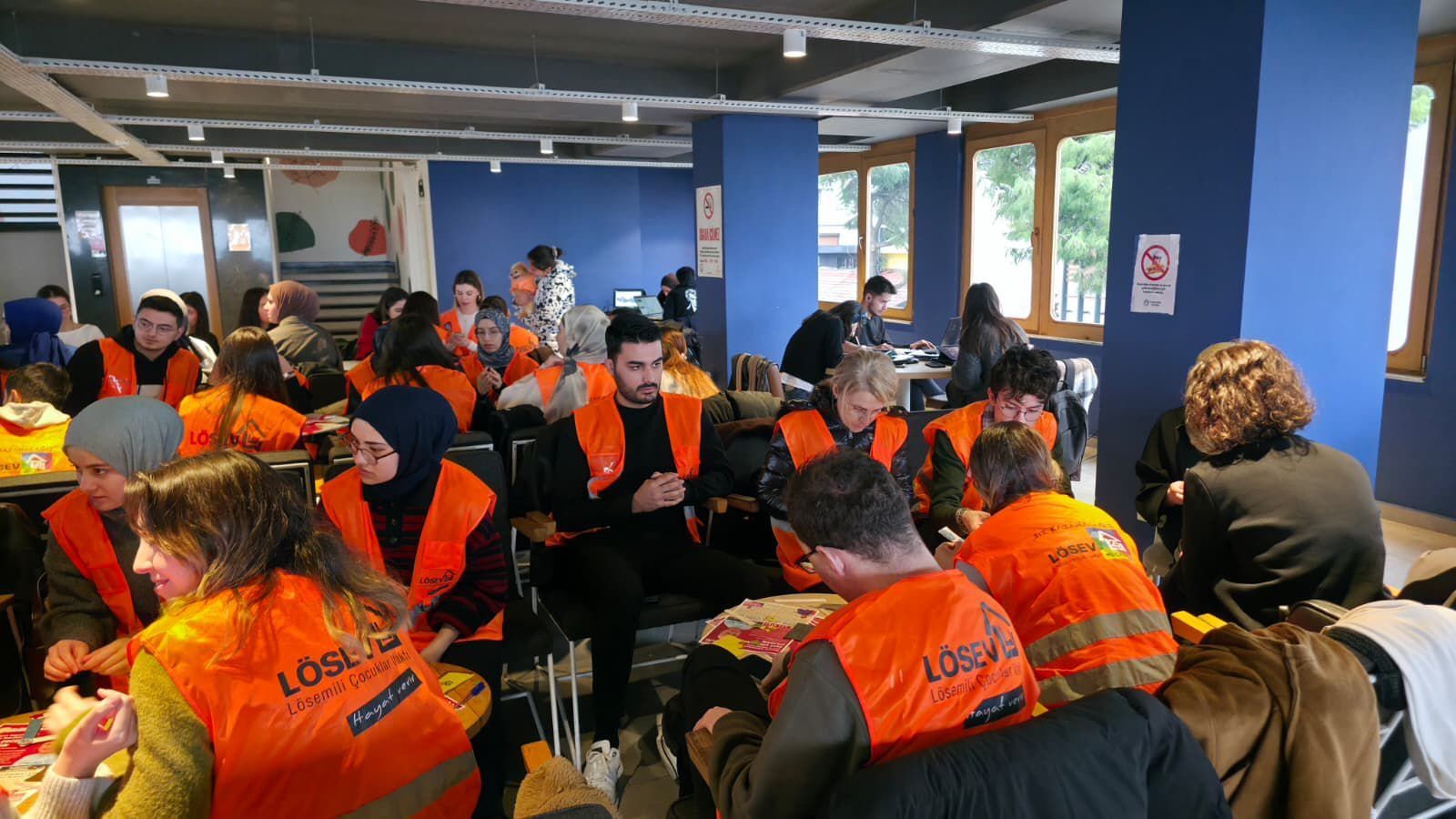 B2F15350 B61C 468C 8358 443B5511F43A