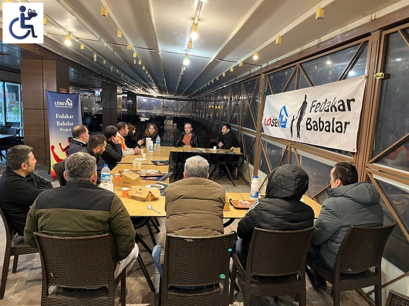 D3776E0A B822 4242 B815 Ab19812Cf9Df