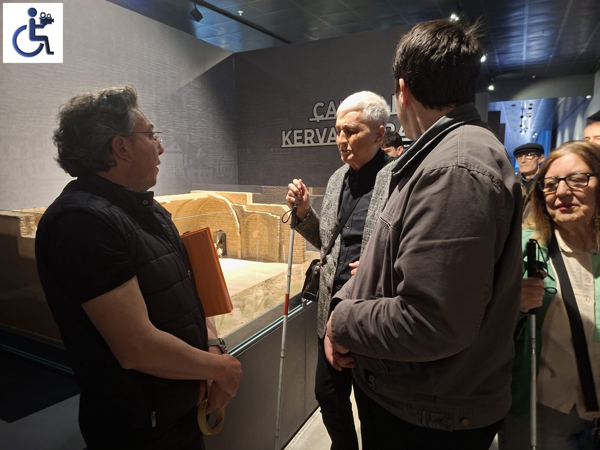 Ce72A182 4B18 4C44 Bacb 3F6C56F4C7Bf