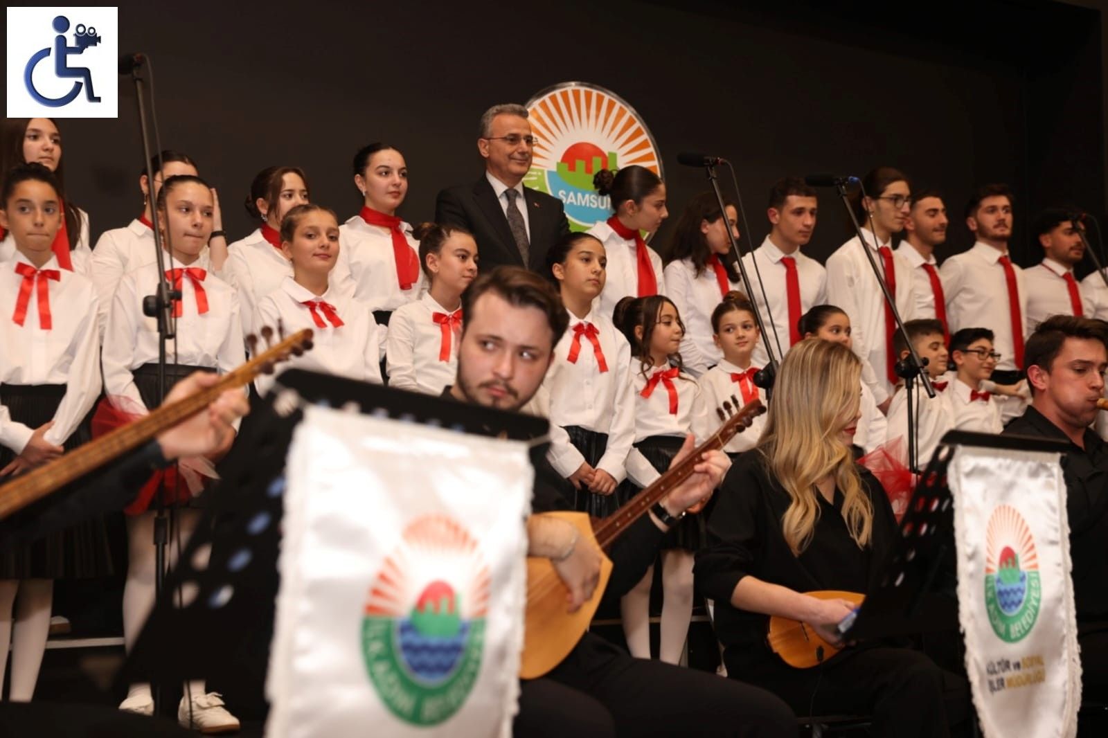 İlkadım Belediyesi’nden Gençlere Destek