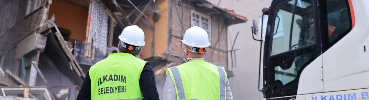 İlkadım Belediyesi’nden Güvenlik İçin Kararlı Yıkım Hamlesi